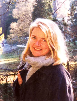 Elspeth Tavaci